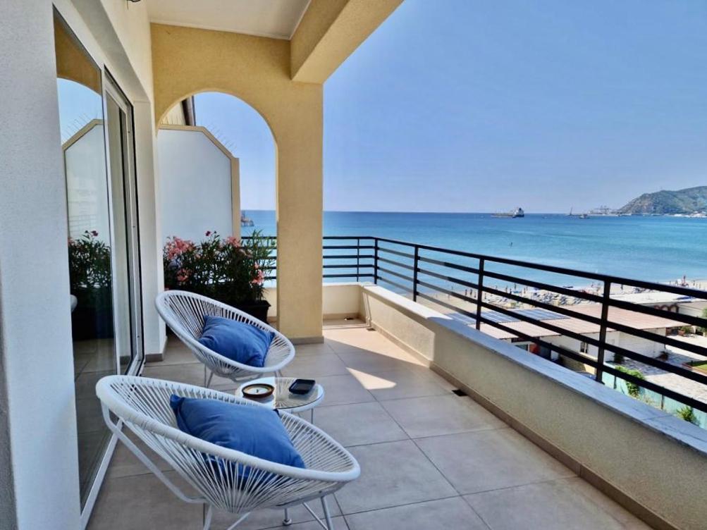 Appartamento Un Affaccio Sul Mare Savona
